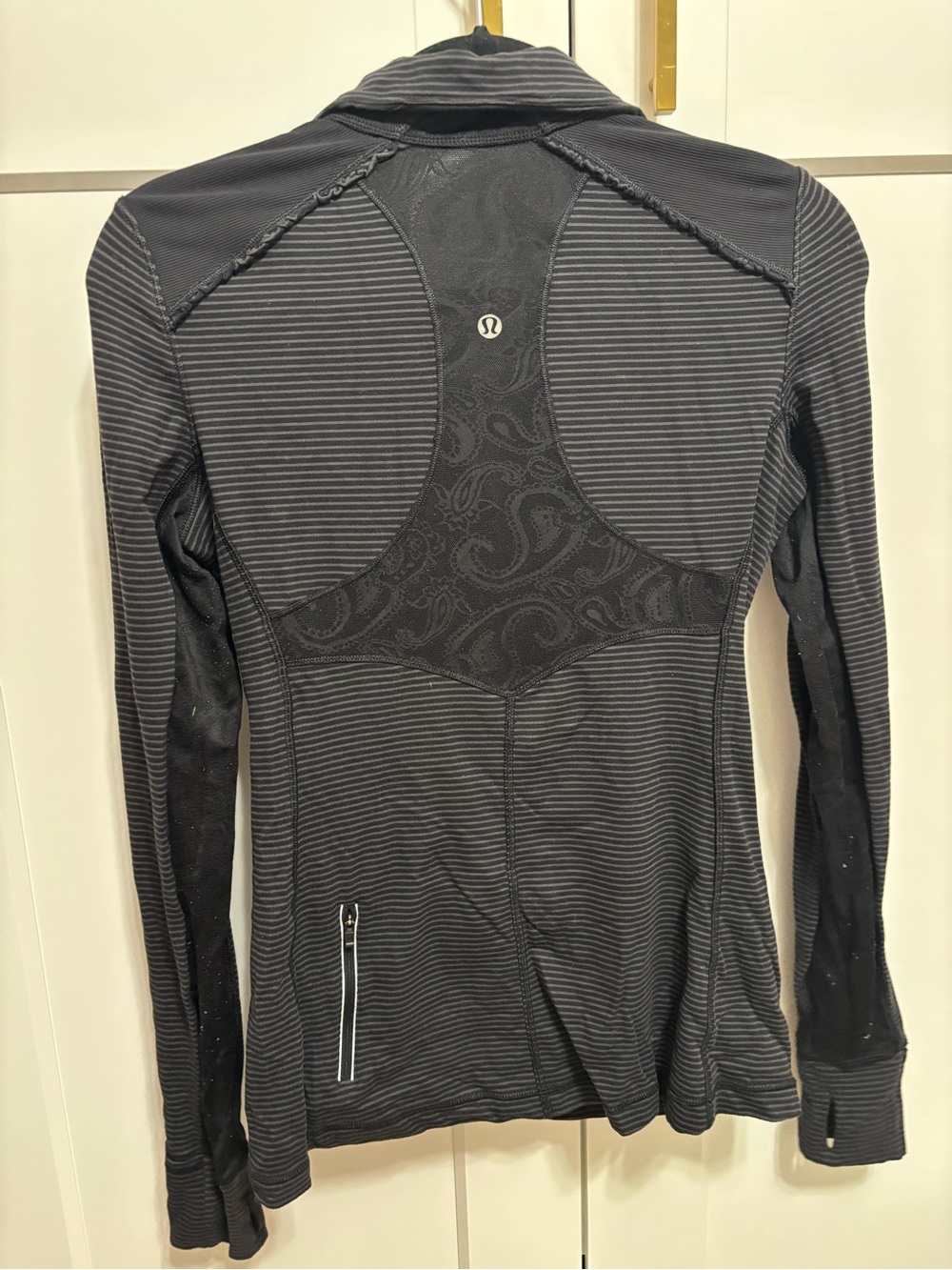 Lululemon pullover - Picture 4 of 6